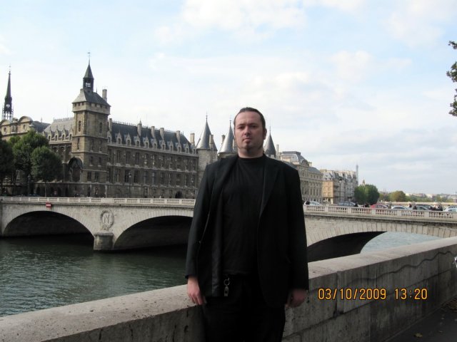 2009-10-08 les 6 jours BHV_l.jpg